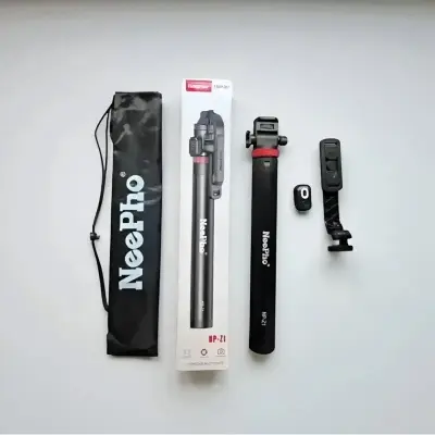 NEEPHO NP-Z1 2.1M Live Broadcast Tripod with Remote & Video Light for Mobile and Camera - Image 2